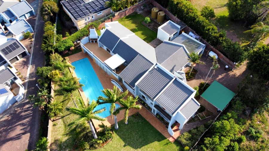 5 Bedroom Property for Sale in Beacon Bay Eastern Cape